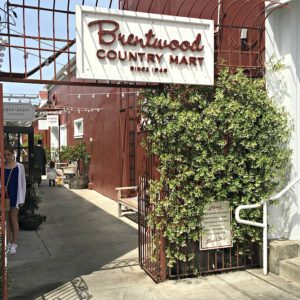 Brentwood Country Mart sign