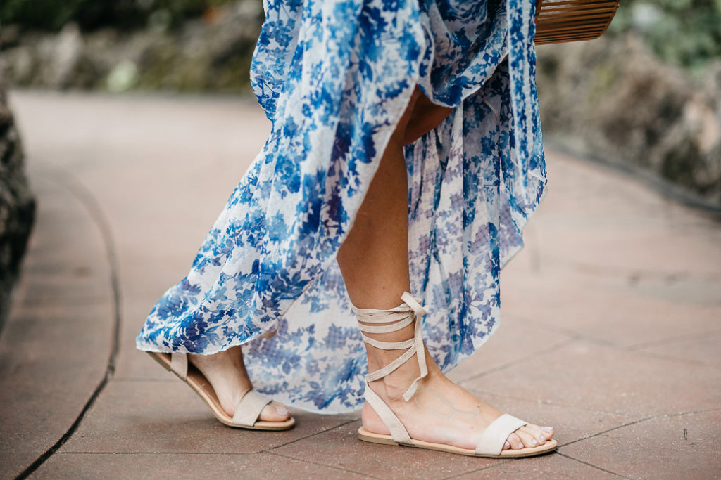 woman wearing flat sandals