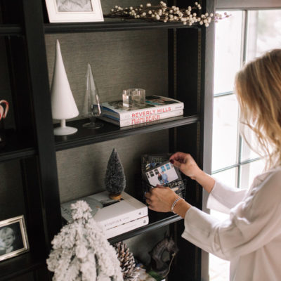 Decorating Bookshelves for the Holidays