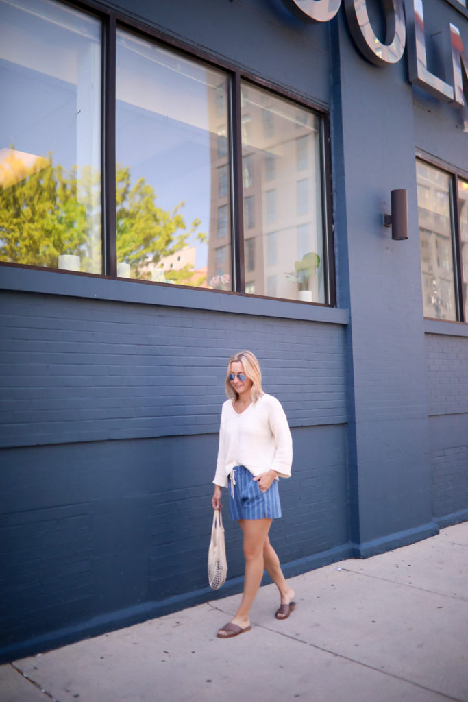 Megan Medica is sharing a Summer Capsule Wardrobe