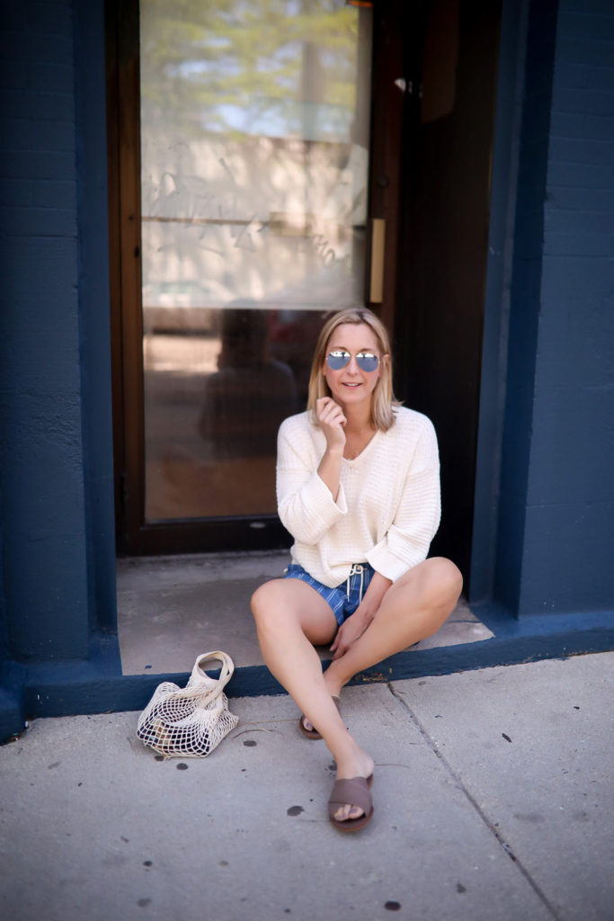 Megan Medica is sharing a Summer Capsule Wardrobe