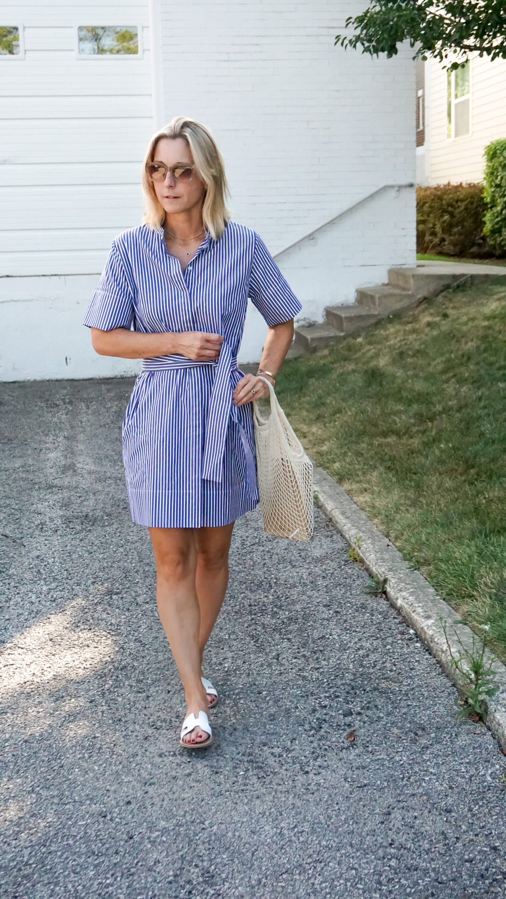 How to Style A Shirtdress: An Everlane Favorite - Never Without Navy