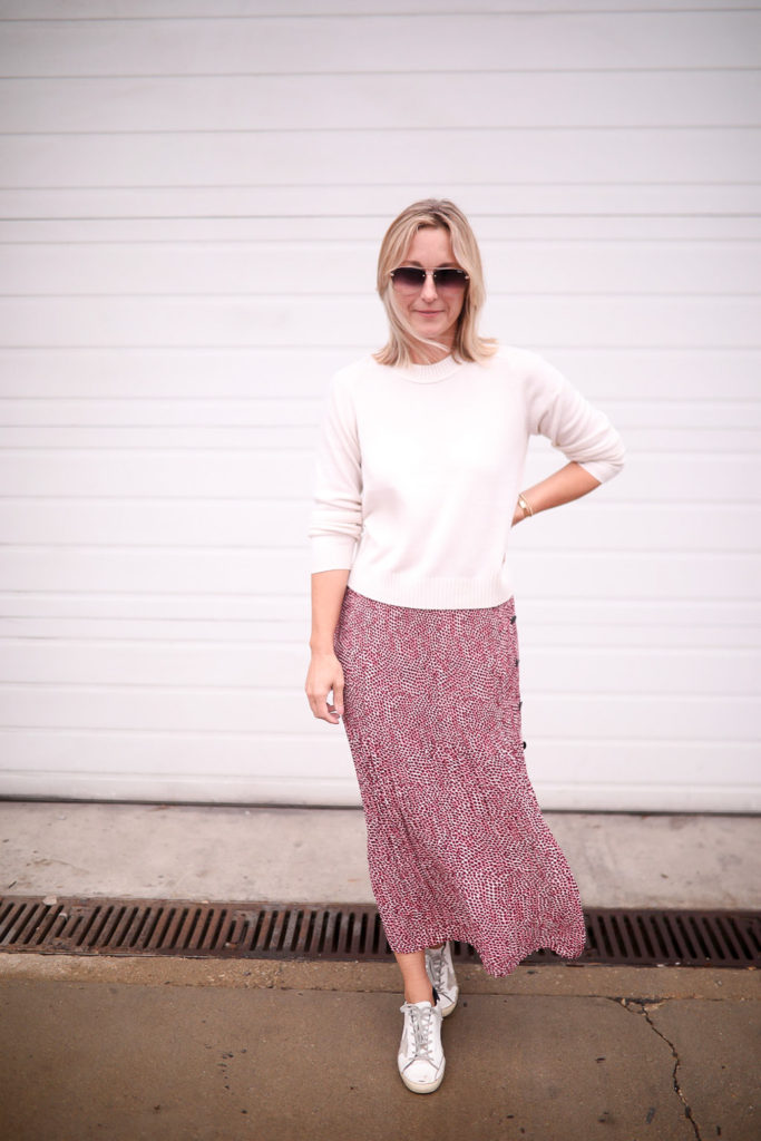 How to Style A Long Skirt with sneakers