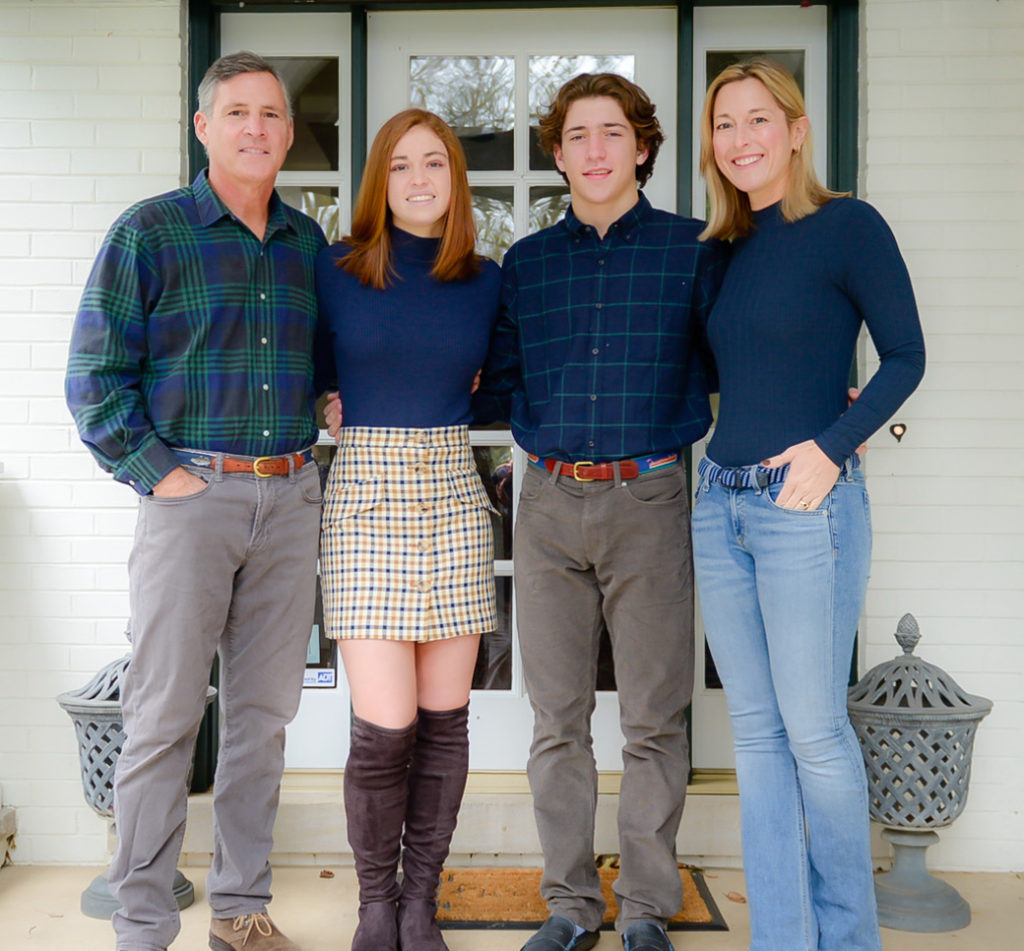 What Colors Are Best To Wear For Family Pictures